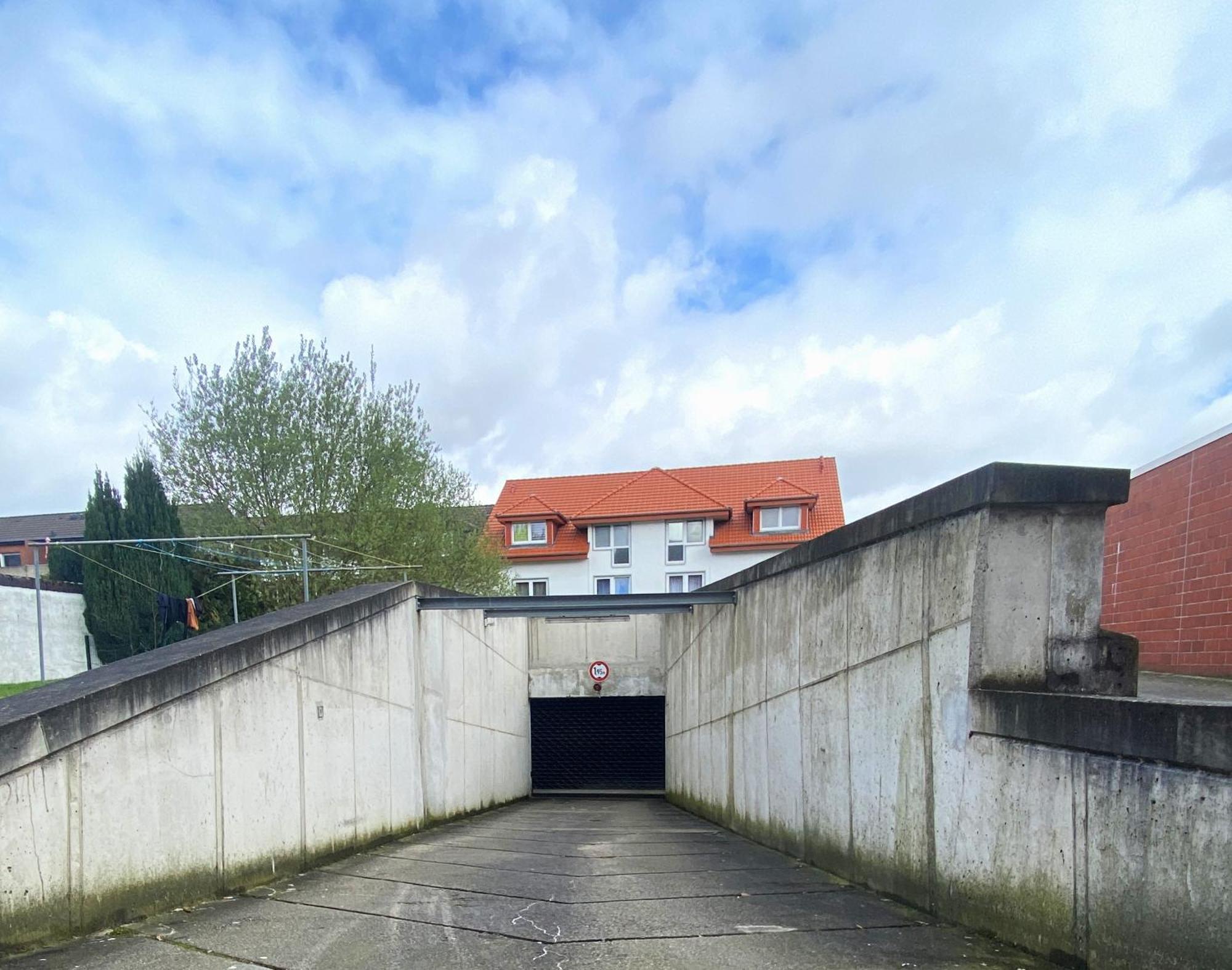 Schoelerberg Apartment Mit Tiefgaragenparkplatz Und Kingsize-Bett Osnabrück Exterior foto